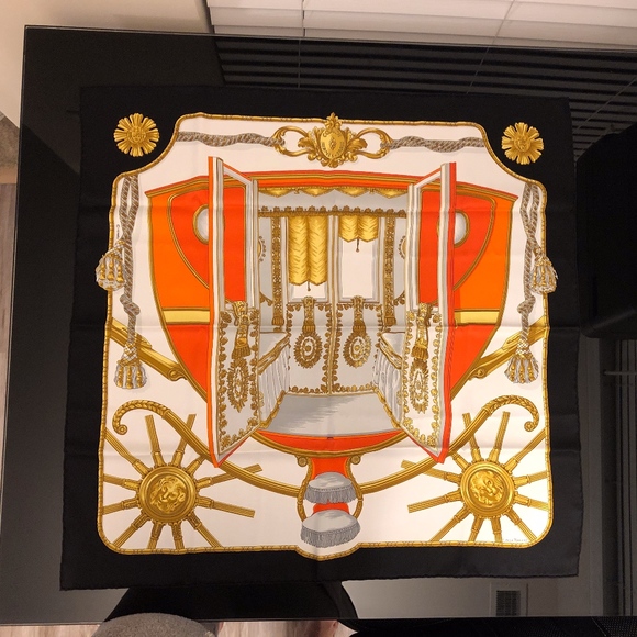 Hermes Accessories - Hermes "Vintage Silk" Coaching scarf 70cm